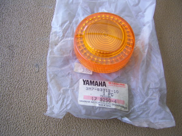 0_Yamaha-Lens-flasher-3M7-83312-10