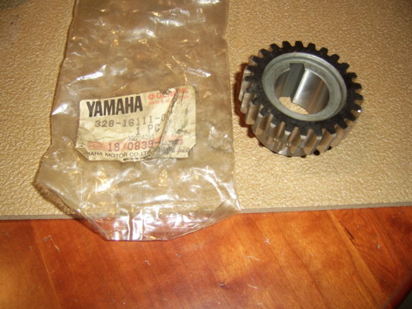 1_Yamaha-Gear-primary-drive-328-16111-00