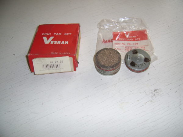 Diverse-Brake-pad-set-Vesrah-VD109-111-Honda