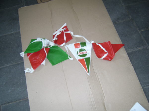 Flags-Castrol