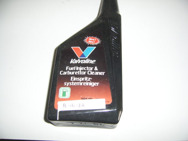Fuel-injector-and-carb.-cleaner-Valvoline