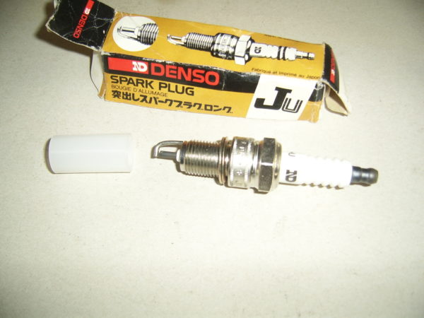 Spark-plug-NipponDenso-J16BR-U