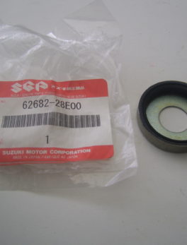 Suzuki-Seal-dust-62682-28E00