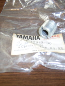 Yamaha-Adapter-tachometer-256-17848-00