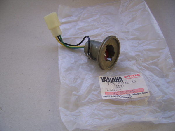 Yamaha-Bulb-socket-14A-84112-40