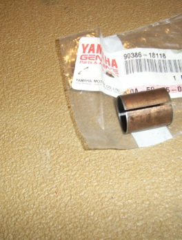 Yamaha-Bush-swingarm-90386-18118