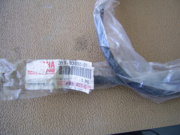 Yamaha-Cable-speedometer-3Y1-83550-01