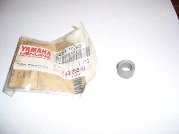 Yamaha-Collar-90387-102W0