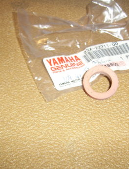 Yamaha-Cover-seal-23X-22211-00