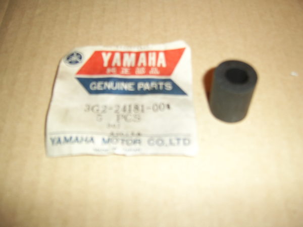 Yamaha-Damper-fueltank-3G2-24181-00