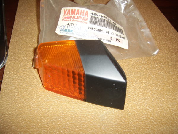 Yamaha-Flasher-LH-4EY-H3342-00