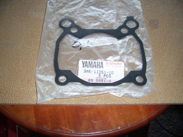 Yamaha-Gasket-3AK-11351-10