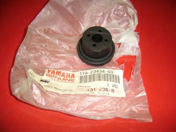 Yamaha-Holder-damper-steering-1T4-23434-00