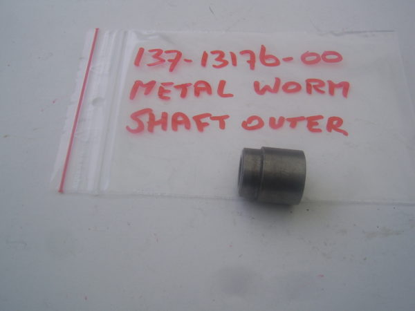 Yamaha-Metal-worm-shaft-outer-137-13176-00