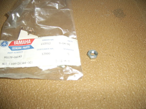 Yamaha-Nut-special-90179-06143