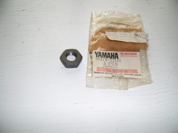 Yamaha-Nut-special-90179-12181