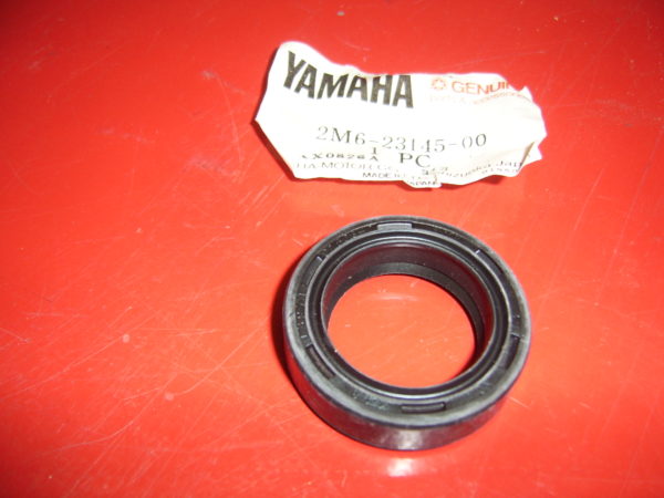 Yamaha-Oil-seal-2M6-23145-00
