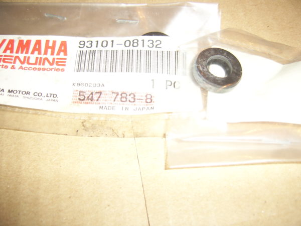 Yamaha-Oil-seal-93101-08132