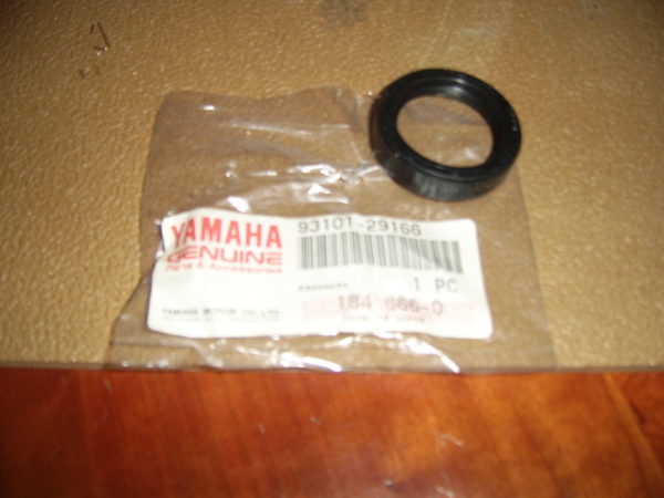 Yamaha-Oil-seal-93101-29166