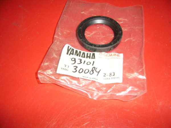 Yamaha-Oil-seal-93101-30084