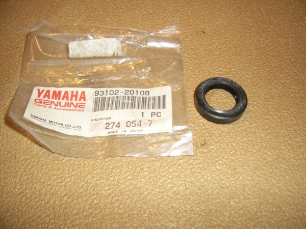 Yamaha-Oil-seal-93102-20108
