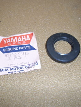 Yamaha-Oil-seal-93102-25113