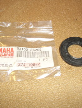 Yamaha-Oil-seal-93102-25208