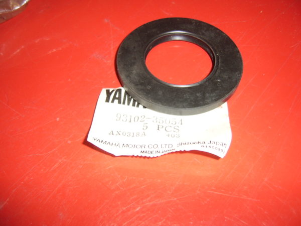Yamaha-Oil-seal-93102-3505435109