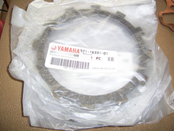 Yamaha-Plate-friction-5Y1-16331-01