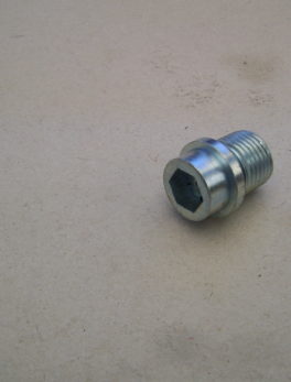 Yamaha-Plug-straight-screw-90340-16019