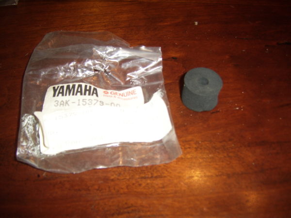 Yamaha-Seal-crankcase-3AK-15379-00