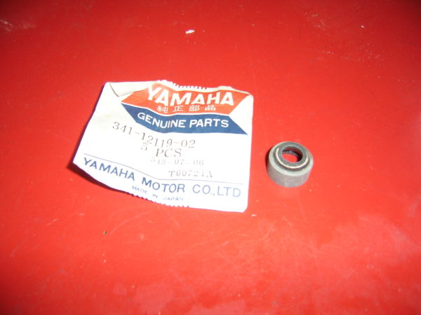Yamaha-Seal-valve-341-12119-02