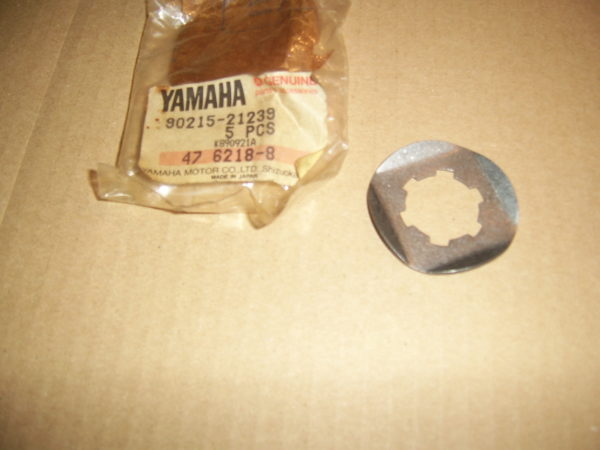 Yamaha-Washer-lock-90215-21239
