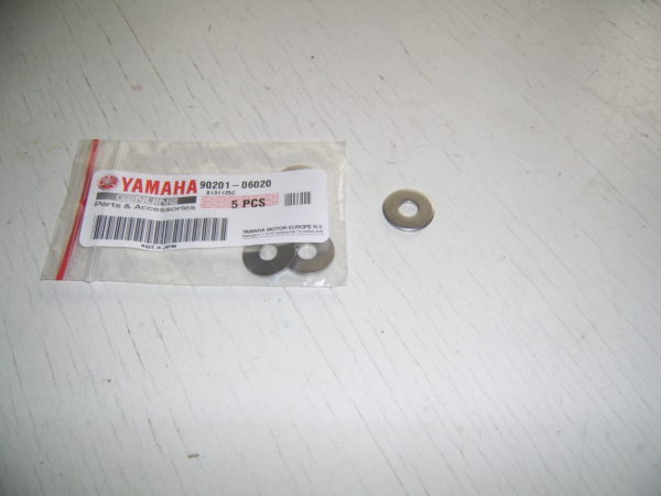 Yamaha-Washer-plate-90201-06020