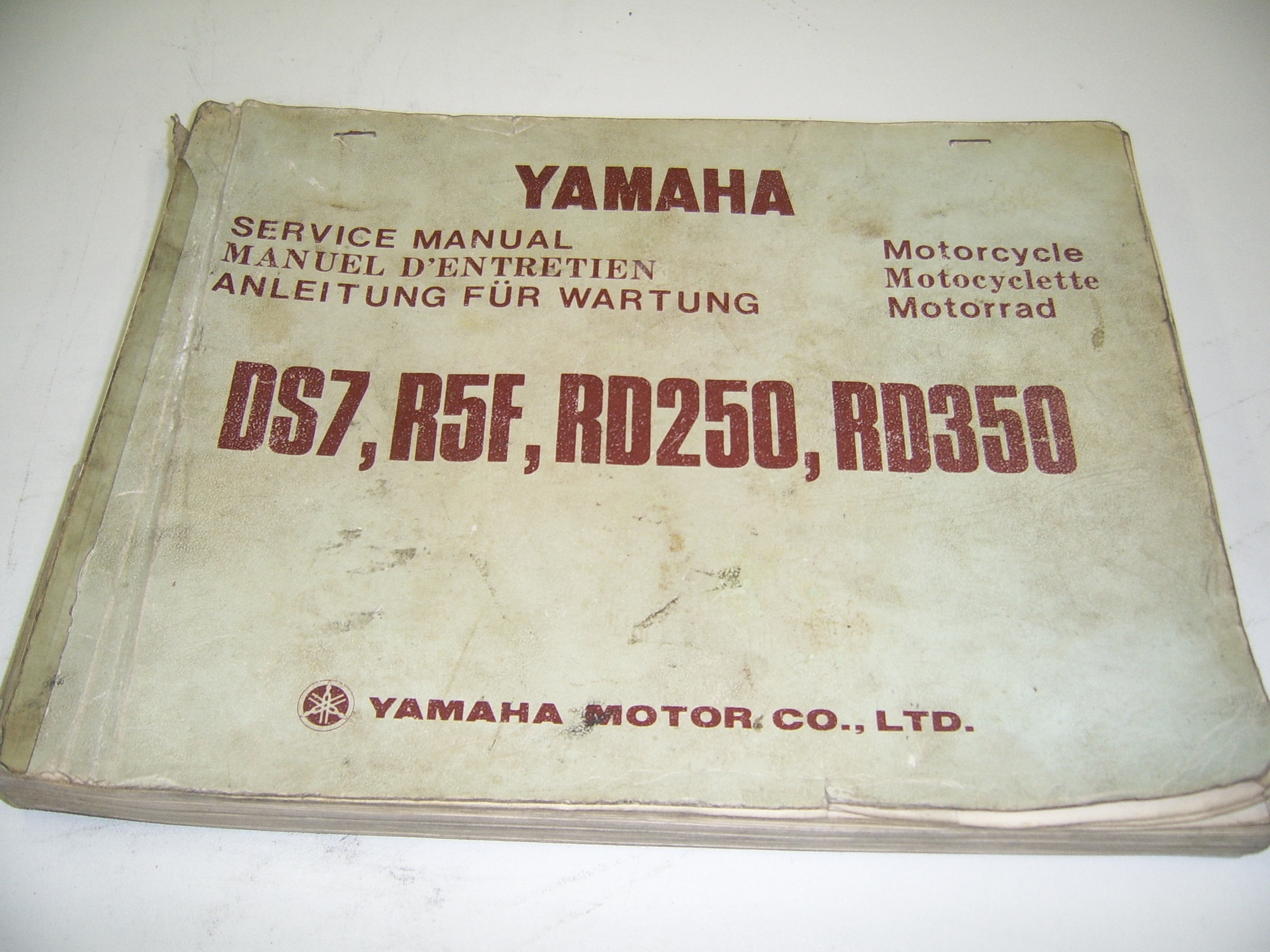 Yamaha Cycleserv Shop Manuel RD250 RD350 1973-1974-1975 DS7 R5F 1971-1972 Livre 